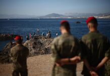 Ceuta, governo in allarme: “Preoccupano appelli social per nuovo ingresso di massa a Ferragosto”