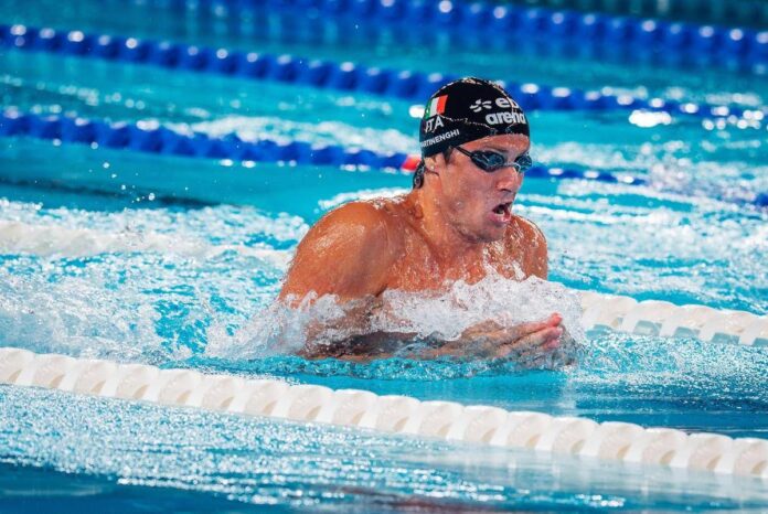 Chi è Nicolò Martinenghi, oro agli Europei di nuoto nei 100 rana