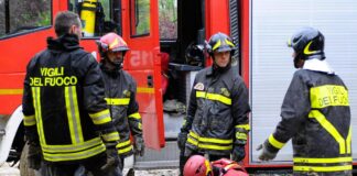 Ciclista travolto dalla piena di un torrente nel Biellese: ricerche in corso