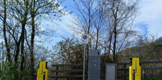 Auto elettriche, il Veneto si riempie di colonnine grazie a Poste Italiane: ecco i 91 Comuni dove puoi ricaricare Poste Italiane