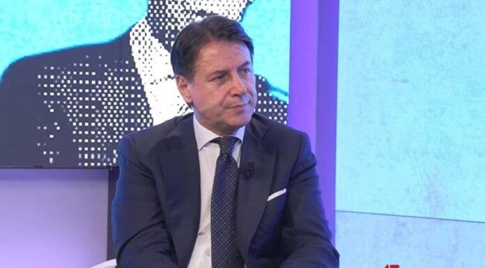 Conte e no M5S alle armi per Ucraina, reazione Pd: “E’ un Vannacci, vuole rompere”