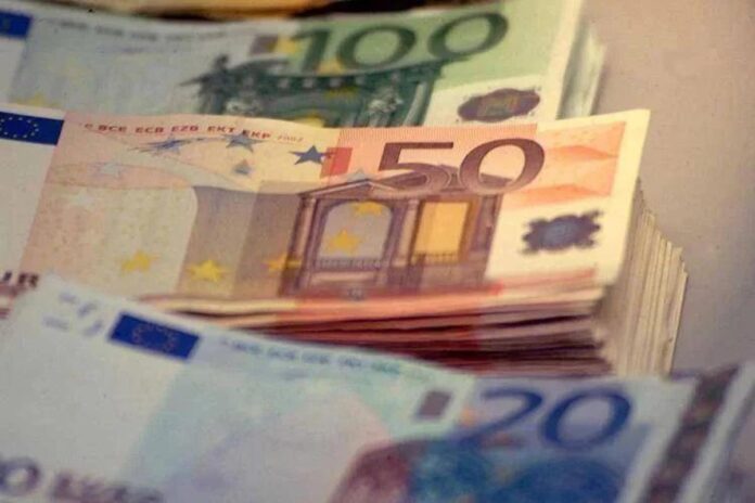 Dalle accise al canone Rai, ‘invisibile’ il 95,7% delle tasse dei dipendenti: l’analisi