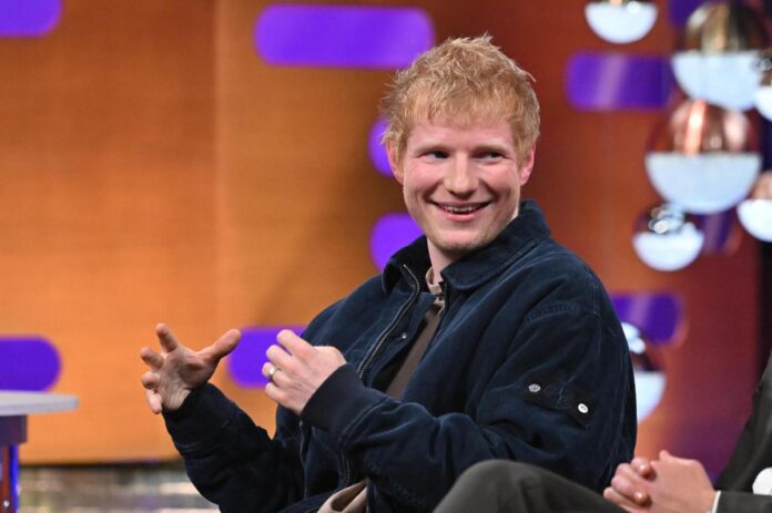 Ed Sheeran nei guai per l’auto d’epoca, multa per la Aston Martin senza assicurazione