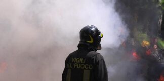 Esplosione in una palazzina a Cassino: 2 feriti gravi, tetto crollato