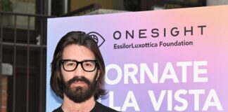 EssilorLuxottica, Leonardo Maria Del Vecchio lascia tutti gli incarichi