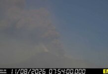 Etna in eruzione, oggi ancora disagi all’aeroporto di Catania: voli in arrivo sospesi fino alle 19