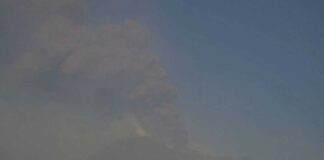 Etna in eruzione, oggi ancora disagi all’aeroporto di Catania: voli in arrivo sospesi fino alle 19
