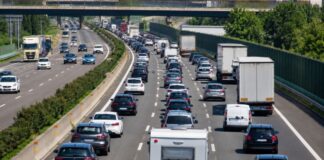 Ferragosto, traffico da bollino rosso anche sulle strade del Veneto: 24 milioni di viaggi Ferragosto sulle strade venete
