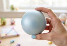 Francia, squishy esplode: ustionato in viso bambino di 8 anni