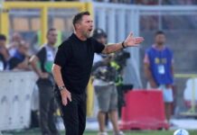 Lecce-Roma, Di Francesco protesta su gol di Rodrigo Mora: cos’è successo