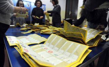 Legge elettorale, emendamento centrodestra su preferenze. Maggioranza in ordine sparso su ballottaggio