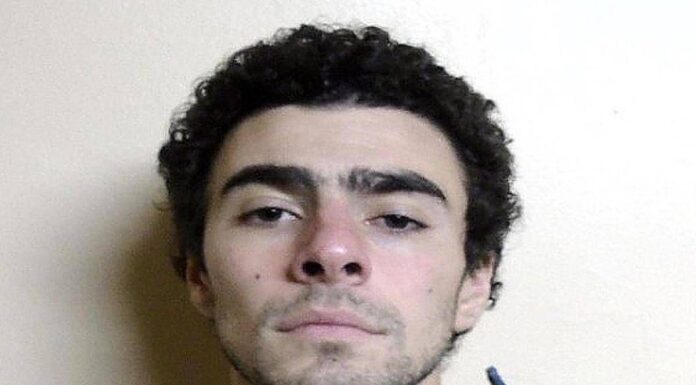 Luigi Mangione si dichiarerà colpevole al processo federale: svolta nell’omicidio di Brian Thompson