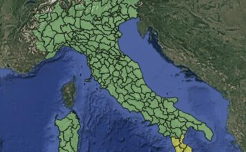 Maltempo, allerta meteo gialla per temporali sulla Calabria alla vigilia di Ferragosto: ore contate per il caldo africano