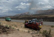 Maxi incendio minaccia la città di Reno, in Nevada: quasi 90mila evacuati. I testimoni: “Siamo spaventati a morte”