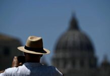 Meteo, domenica temporali su Alpi e Appennini. A Ferragosto caldo fino a 39°C