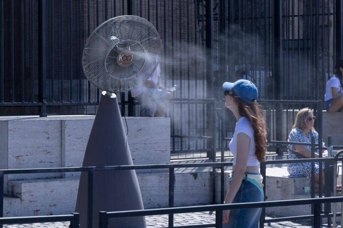 Meteo, il caldo africano non molla: rinforza l’anticiclone ma attenzione ai temporali veloci. Le previsioni