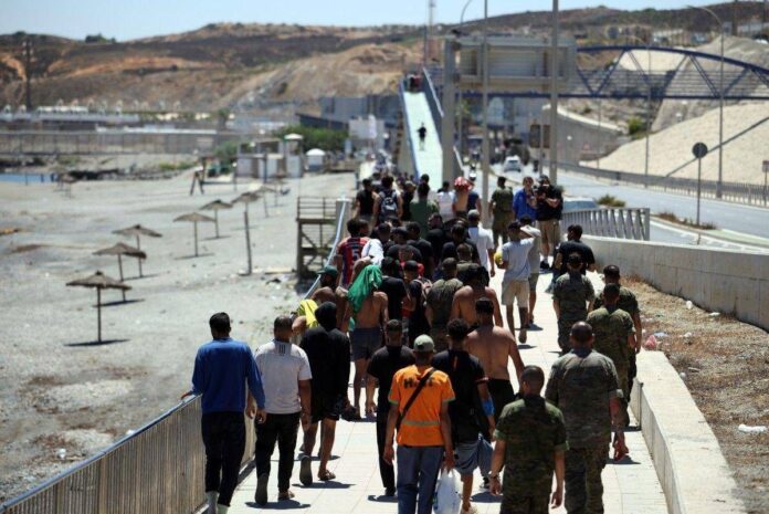 Migranti, -37% arrivi in Ue tra gennaio e luglio: sale la Spagna