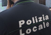 Milano, peculato e falso: arrestati cinque agenti della Polizia locale