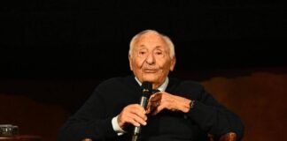 Mogol compie 90 anni, da Battisti a Sanremo: sempre a cavallo delle note
