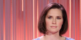 Omcidio Meredith, Amanda Knox presenta ‘Cartwheel’: “Uso la comicità per raccontare il trauma”