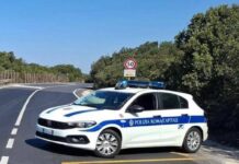 Ostia, investe ciclista sulla via Litoranea e fugge: denunciato 51enne