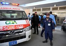 Pakistan, incendio in un ospedale di Islamabad: morti almeno 13 neonati