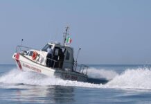 Ponza, trovato in mare il cadavere di un uomo con maschera e pinne