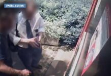 Rapina un uomo e lo costringe a prelevare al bancomat: 48enne in manette
