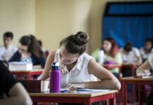 Rientro a scuola, 5 buoni propositi per sopravvivere al ritorno in classe a settembre