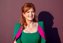 Sarah Ferguson come l’Araba Fenice, prepara il gran ritorno grazie a un’eredità da 700 milioni