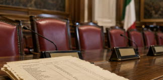 Morto Massimiliano Cencelli, anche lui rinnegò il suo “manuale” che gli sopravvive: dalle spartizioni politiche al potere senza merito? Manuale Cencelli