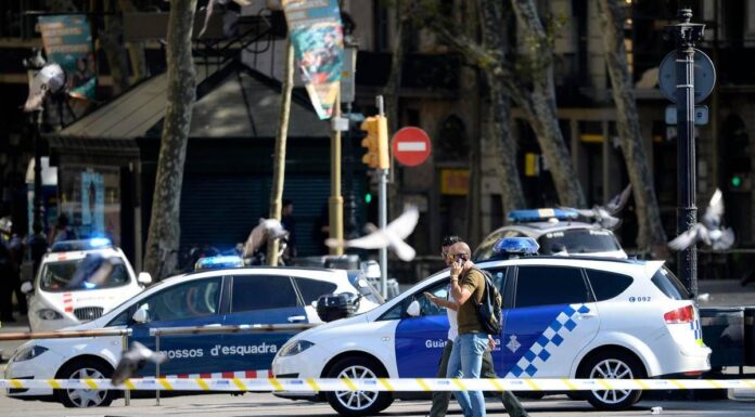 Spagna, 21enne di Asolo nel Trevigiano aggredito a Barcellona: è in coma farmacologico