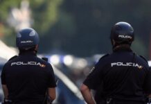 Spagna, torna libero l’italiano accusato di aver ucciso la compagna a Huelva: “Forse è stato un suicidio”