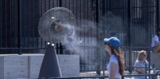 Tra quinta ondata di caldo estremo e maltempo, il meteo spacca in due l’Italia: le previsioni