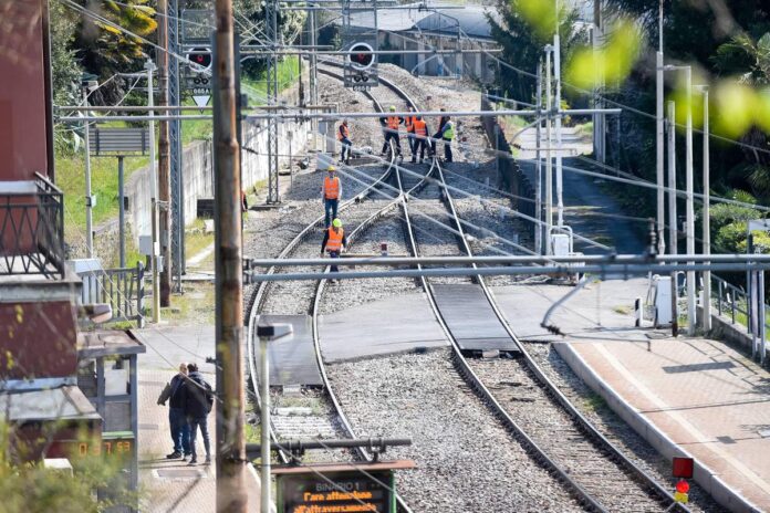 Treni, circolazione sospesa nel nodo di Verona per danni maltempo