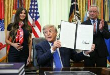 Trump cambia le ‘regole’ per i vaccini dei bambini: “Ora tassi elevati di autismo”