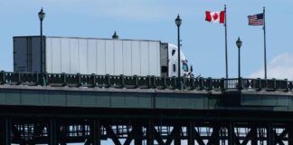 Trump sospende dazi del 50% al Canada: “Presto un accordo”