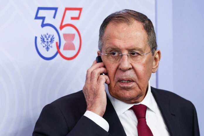 Ucraina, Lavrov: “Russia pronta ad ascoltare nuove proposte per fine guerra”