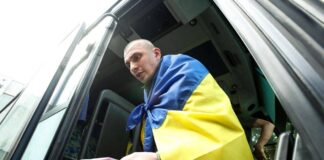 Ucraina, l’appello disperato dei soldati al fronte: “Per giorni senza cibo e acqua”