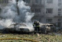 Ucraina, nuovi raid su Kiev e Zaporizhzhia. Zelensky: “Russia ha utilizzato missili balistici nordcoreani”