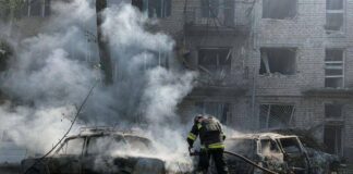 Ucraina, nuovi raid su Kiev e Zaporizhzhia. Zelensky: “Russia ha utilizzato missili balistici nordcoreani”