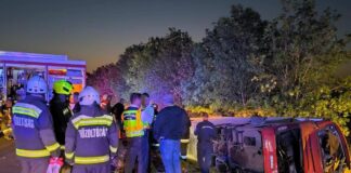 Ungheria, autobus si ribalta e finisce in un fossato: 12 morti e 10 feriti