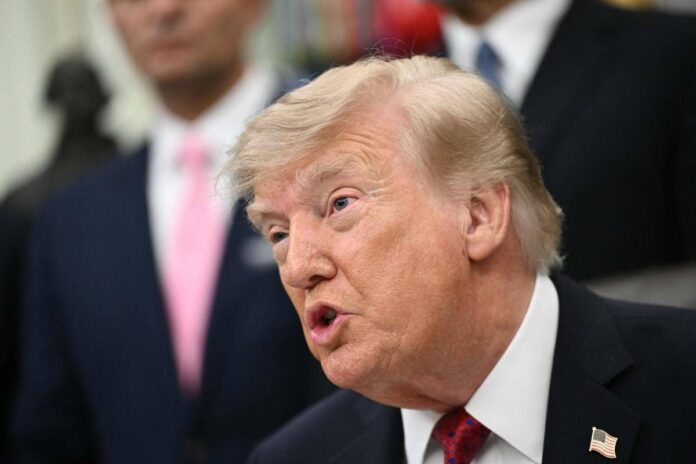 Usa-Iran, il nuovo piano di Trump: ‘mini attacchi’ nello Stretto di Hormuz