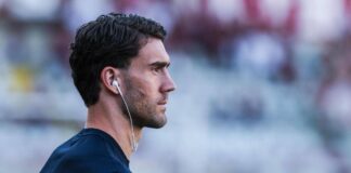 Vlahovic verso il Besiktas: “Iniziate le trattative per il trasferimento”