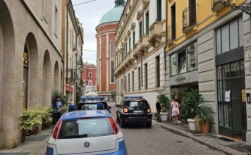 Appartamento sovraffollato a Vicenza: via tutti gli occupanti, immobile ssgomberato appartamento sovraffollato contrà cesare battisti vicenza