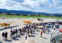 Asiago Flight Festival, folla al Romeo Sartori tra aerei storici e auto d’epoca di Asiago Asiago Flight Festival