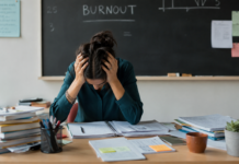 Rientro a scuola, Treccani accende i riflettori sul burnout degli insegnanti italiani Burnout degli insegnanti durante il lavoro a scuola