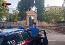 Trissino, litiga col compagno e aggredisce i carabinieri: denunciata una 46enne carabinieri trissino denunciata