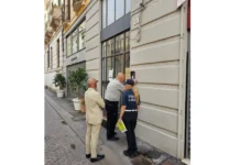 Vicenza, nove persone in un appartamento degradato in centro: ordinato lo sgombero appartamento degradato a Vicenza, sopralluogo della Polizia Locale