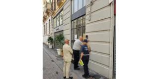 Vicenza, nove persone in un appartamento degradato in centro: ordinato lo sgombero appartamento degradato a Vicenza, sopralluogo della Polizia Locale
